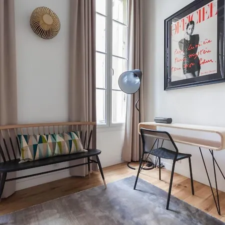 Center - Stylish Apt In Le Marais, 4pax Paris