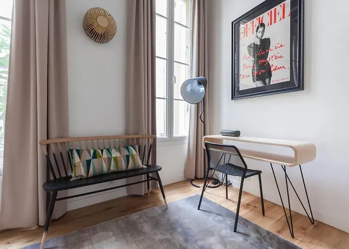 Center - Stylish In Le Marais, 4pax * Paris